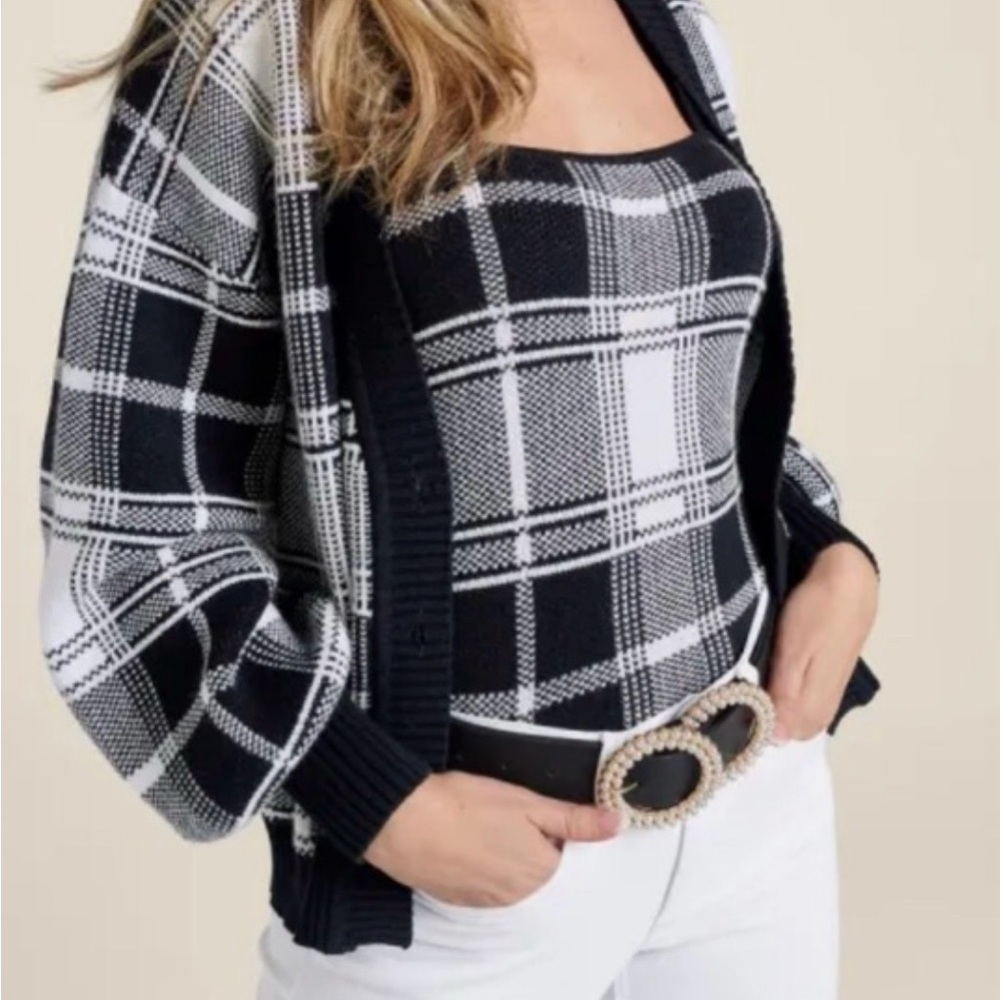 2 Pc.Gorgeous! NWT Black & White Plaid Knit Sweater Cardigan & Matching Tank B#1
